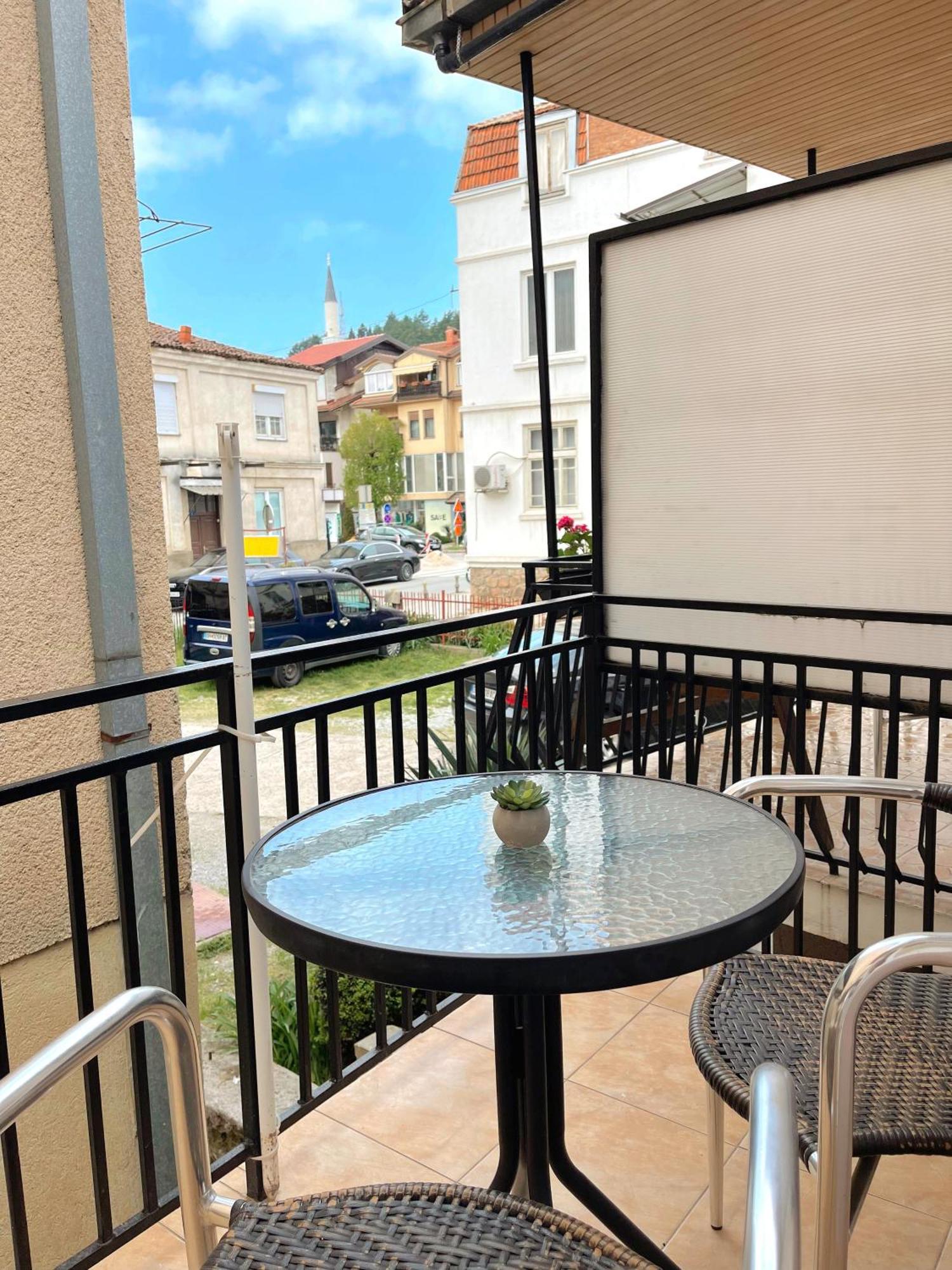 Makedonka Apartments Ohrid Ngoại thất bức ảnh