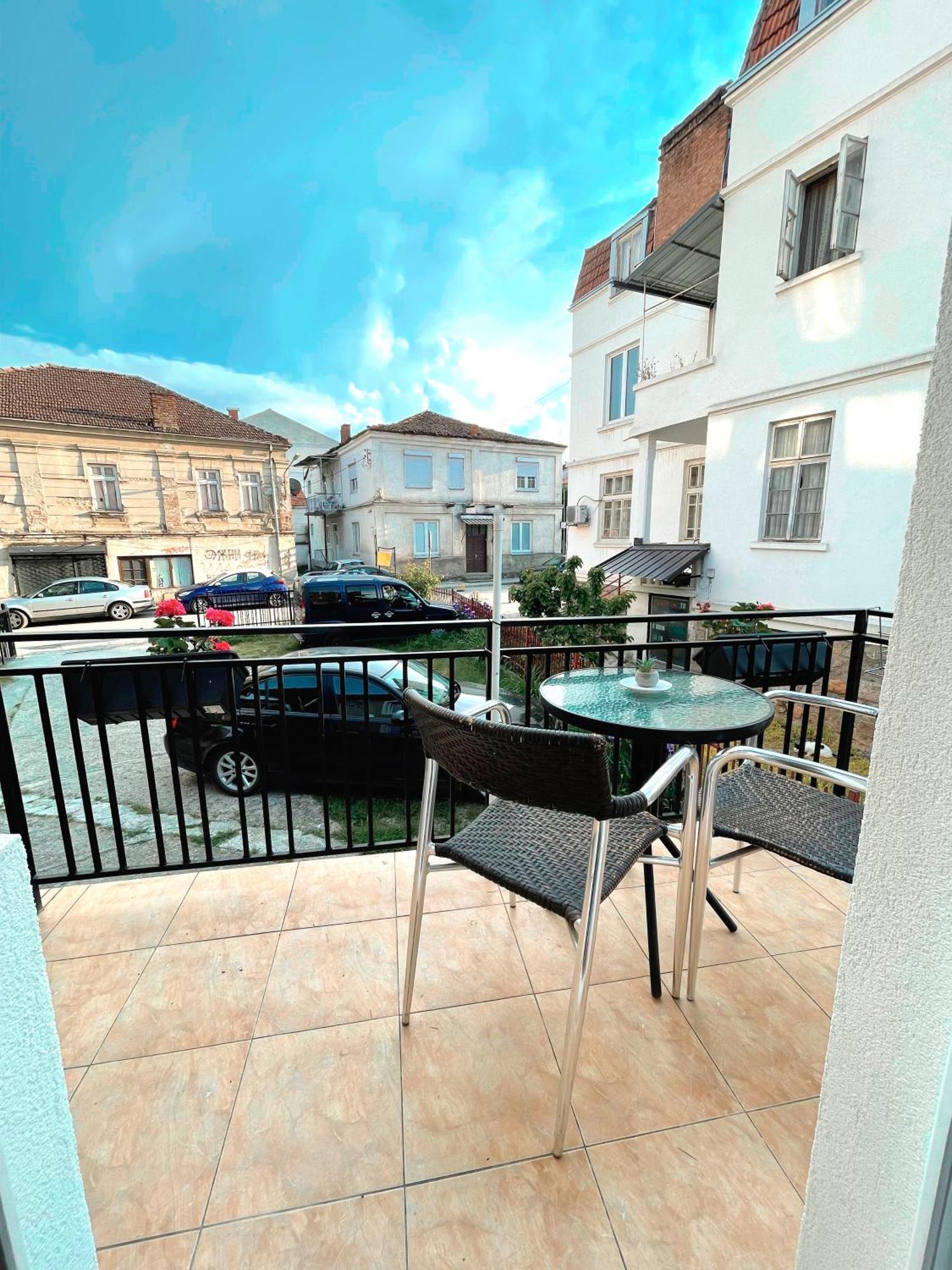 Makedonka Apartments Ohrid Ngoại thất bức ảnh
